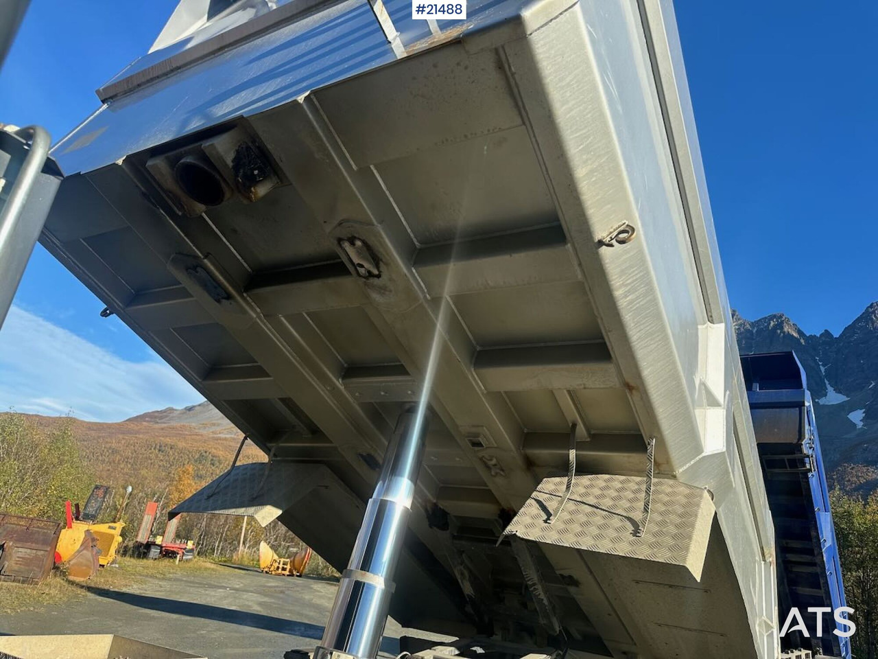 Leje en Scania Scania G480 6x4 brøyterigget tippbil Scania Scania G480 6x4 brøyterigget tippbil: billede 17 Leje en Scania Scania G480 6x4 brøyterigget tippbil Scania Scania G480 6x4 brøyterigget tippbil: billede 17