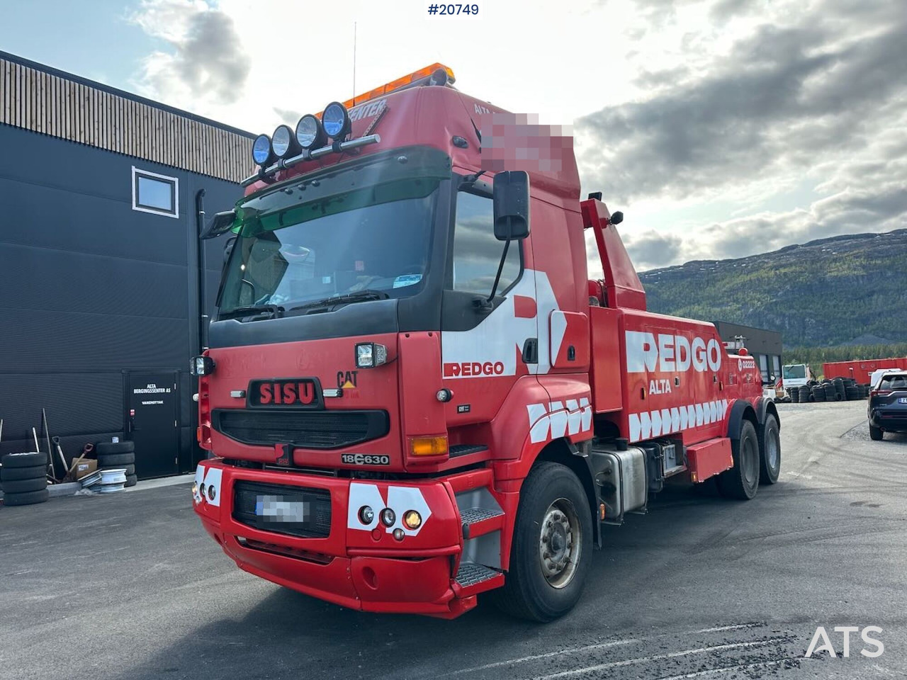 Sisu E18M 6x4 tungberger m/ EKA påbygg og kjettinger. SE VIDEO - Bjærgningskøretøj: billede 1 Sisu E18M 6x4 tungberger m/ EKA påbygg og kjettinger. SE VIDEO - Bjærgningskøretøj: billede 1