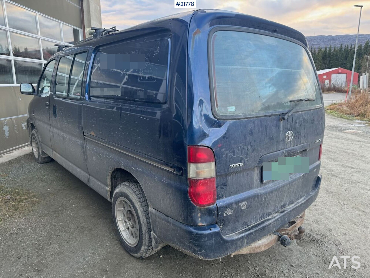Toyota HIACE - Varevogn: billede 5 Toyota HIACE - Varevogn: billede 5