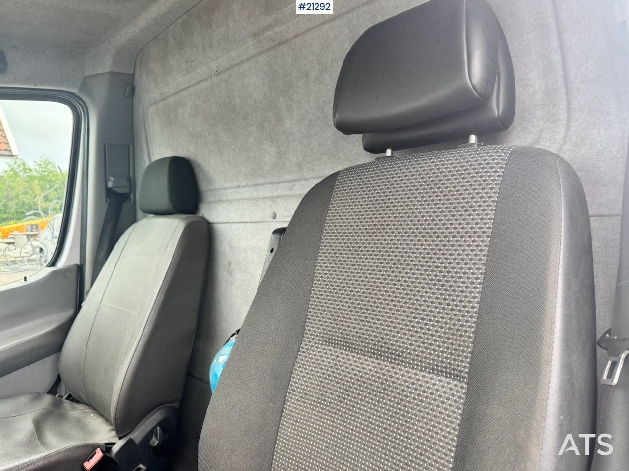 Leje en Mercedes sprinter 516CDI Mercedes sprinter 516CDI: billede 27 Leje en Mercedes sprinter 516CDI Mercedes sprinter 516CDI: billede 27