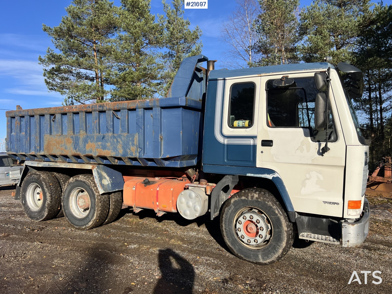 Leje en Volvo FH12 6x2 Tippbil Volvo FH12 6x2 Tippbil: billede 11 Leje en Volvo FH12 6x2 Tippbil Volvo FH12 6x2 Tippbil: billede 11
