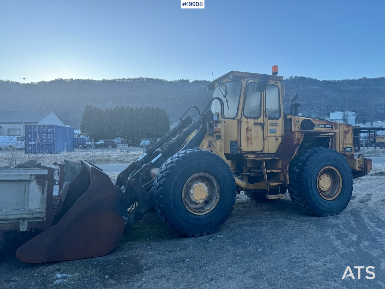 Volvo L90 Hjullaster m/ Skuffe - Gummihjulslæsser: billede 2 Volvo L90 Hjullaster m/ Skuffe - Gummihjulslæsser: billede 2