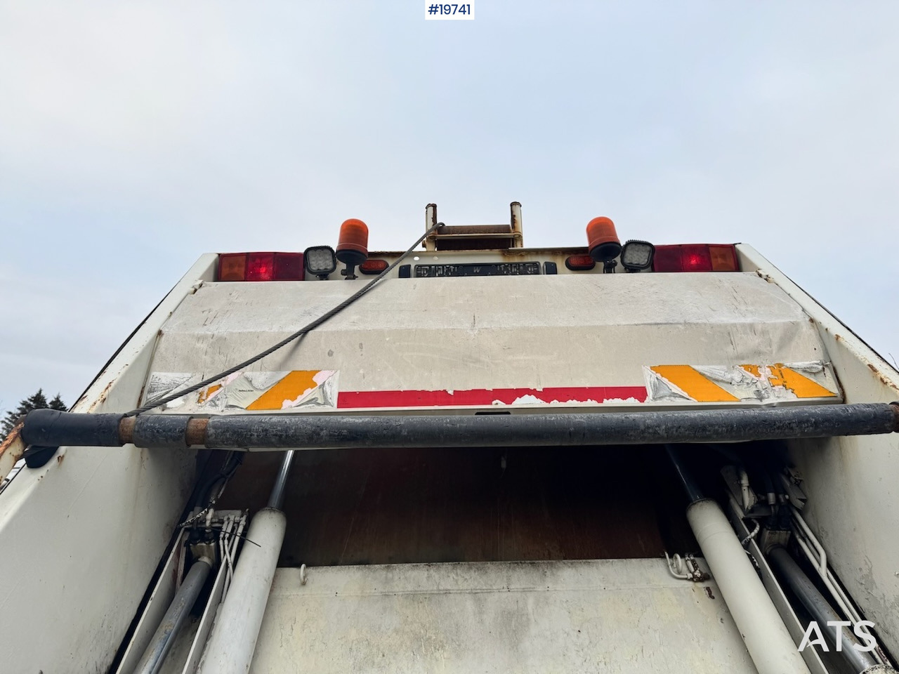 Leje en Volvo Volvo FE340 Renovasjonsbil m/ NTM påbygg Volvo Volvo FE340 Renovasjonsbil m/ NTM påbygg: billede 19 Leje en Volvo Volvo FE340 Renovasjonsbil m/ NTM påbygg Volvo Volvo FE340 Renovasjonsbil m/ NTM påbygg: billede 19