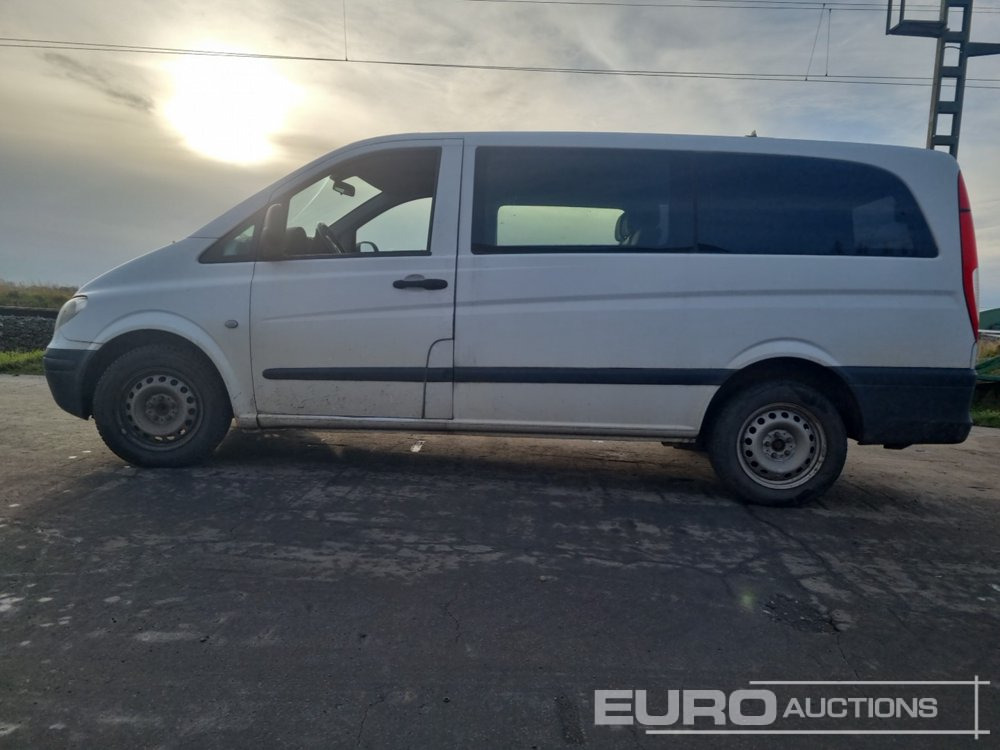 2005 Mercedes Benz Vito - Mandskabsbil: billede 2 2005 Mercedes Benz Vito - Mandskabsbil: billede 2