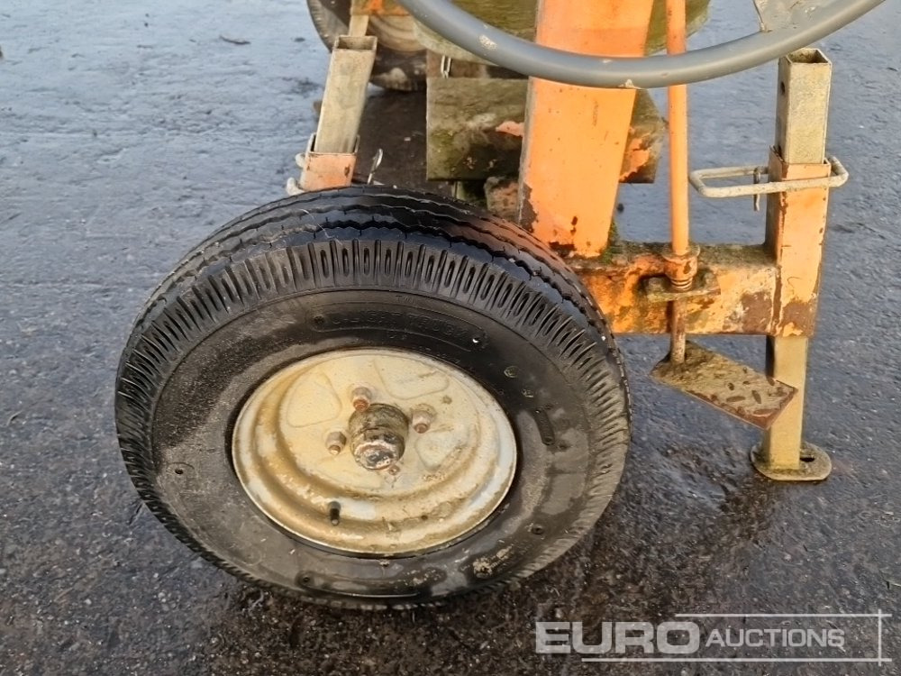 2010 Altrad Concrete Mixer, 350 Litre, Honda Engine - Betonblander: billede 5 2010 Altrad Concrete Mixer, 350 Litre, Honda Engine - Betonblander: billede 5