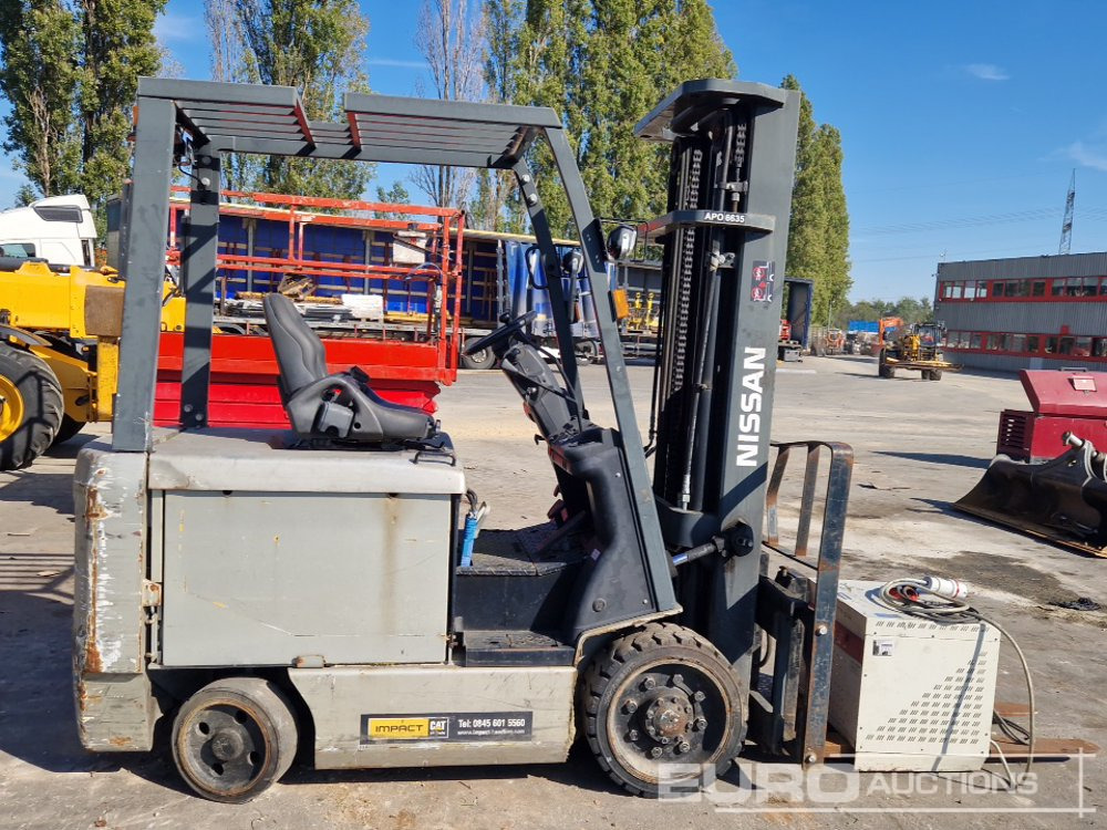 Nissan Electric Forklift 3 Stage Mast, Free Lift Mast, Side Shift, Forks, Charger - Gaffeltruck: billede 5 Nissan Electric Forklift 3 Stage Mast, Free Lift Mast, Side Shift, Forks, Charger - Gaffeltruck: billede 5