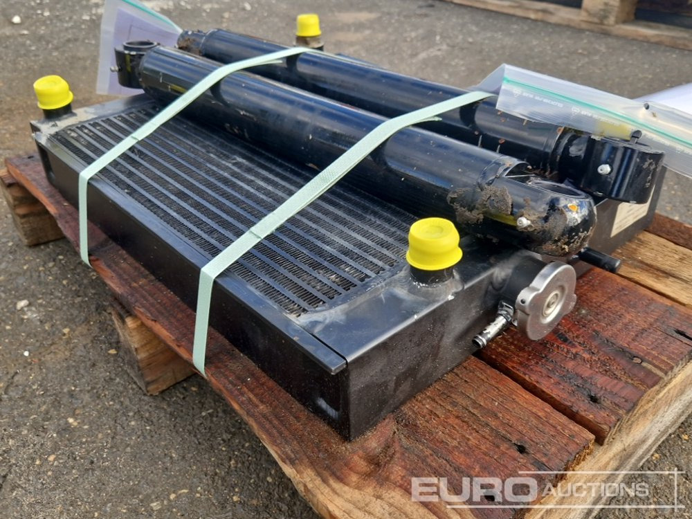 Cylinder (2 of) + Radiator to suit Thwaites MACH201 - Reservedel: billede 5 Cylinder (2 of) + Radiator to suit Thwaites MACH201 - Reservedel: billede 5