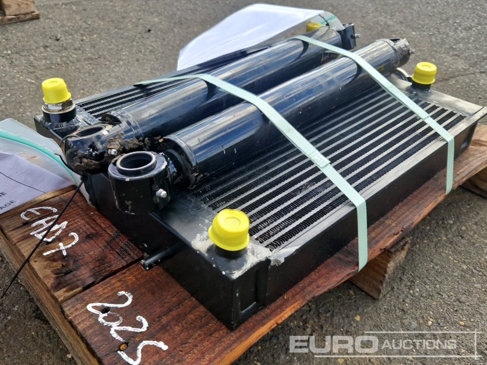 Cylinder (2 of) + Radiator to suit Thwaites MACH201 - Reservedel: billede 4 Cylinder (2 of) + Radiator to suit Thwaites MACH201 - Reservedel: billede 4