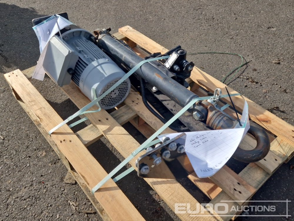Electric Motor, Trailer Axle with Hitch + Tow Bar - Reservedel: billede 3 Electric Motor, Trailer Axle with Hitch + Tow Bar - Reservedel: billede 3