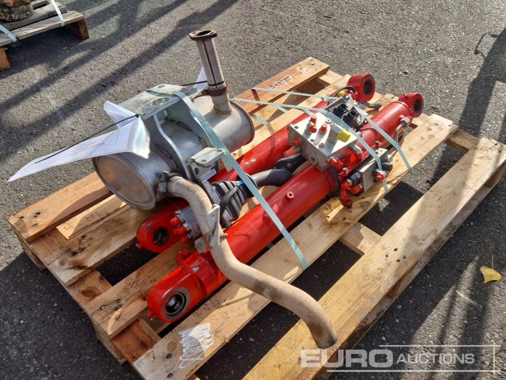 Spare Parts, Cylinder, Joysticks, Hydraulic Parts, Exhaust to suit Volvo ECR50D - Reservedel for Gravemaskine: billede 4 Spare Parts, Cylinder, Joysticks, Hydraulic Parts, Exhaust to suit Volvo ECR50D - Reservedel for Gravemaskine: billede 4