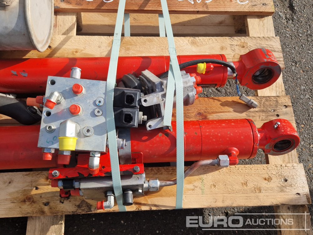 Spare Parts, Cylinder, Joysticks, Hydraulic Parts, Exhaust to suit Volvo ECR50D - Reservedel for Gravemaskine: billede 5 Spare Parts, Cylinder, Joysticks, Hydraulic Parts, Exhaust to suit Volvo ECR50D - Reservedel for Gravemaskine: billede 5