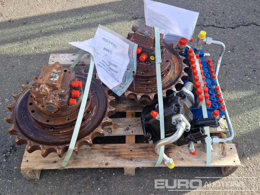 Spare Parts, Final Drive (2 of) Hydraulic Pump, Hydraulic Block to suit Volvo ECR25D - Reservedel for Gravemaskine: billede 1 Spare Parts, Final Drive (2 of) Hydraulic Pump, Hydraulic Block to suit Volvo ECR25D - Reservedel for Gravemaskine: billede 1