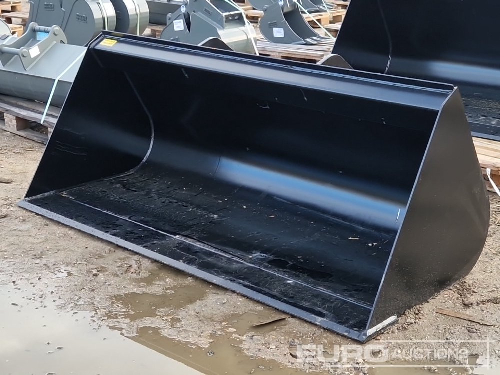 Unused Strickland 90" Front Loading Bucket to suit Manitou Telehandler - Skovl: billede 1 Unused Strickland 90" Front Loading Bucket to suit Manitou Telehandler - Skovl: billede 1