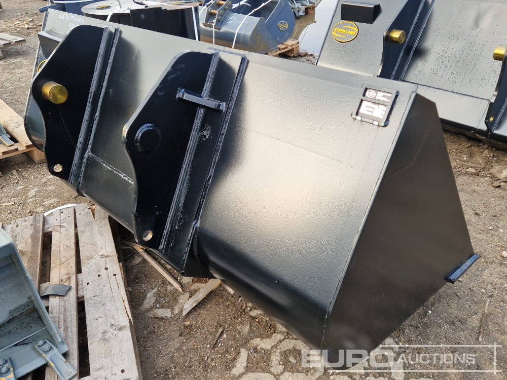 Unused Strickland 90" Front Loading Bucket to suit Manitou Telehandler - Skovl: billede 3 Unused Strickland 90" Front Loading Bucket to suit Manitou Telehandler - Skovl: billede 3