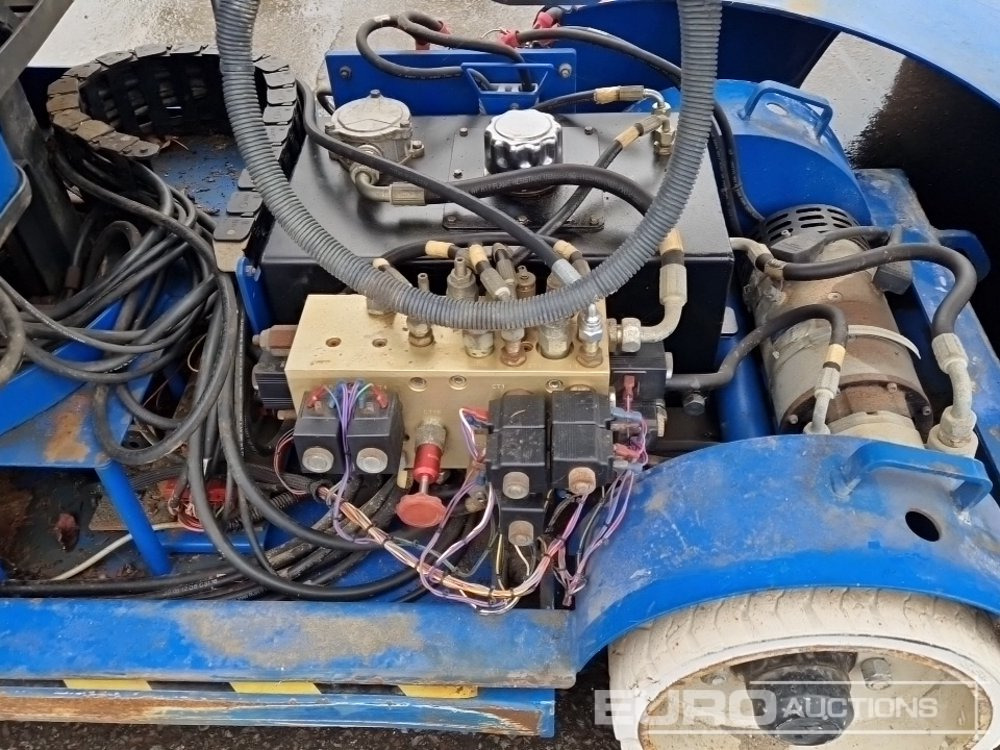 Up-Right MB 20N - Søjlelift: billede 1 Up-Right MB 20N - Søjlelift: billede 1