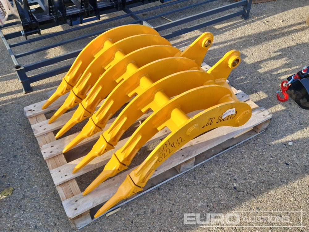 Unused 2025 Captok 32" Rake With Teeth to suit CAT 305 Excavator / Rastrillo para Excavadora CAT 305 - Skovl: billede 1 Unused 2025 Captok 32" Rake With Teeth to suit CAT 305 Excavator / Rastrillo para Excavadora CAT 305 - Skovl: billede 1
