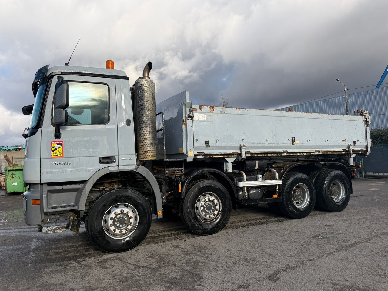 Camion porteur bi-benne AX-614-PE - Tipvogn lastbil: billede 2 Camion porteur bi-benne AX-614-PE - Tipvogn lastbil: billede 2