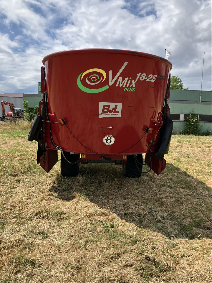 BVL Futtermischwagen V-Mix 18 2S - Fuldfoderblander: billede 4 BVL Futtermischwagen V-Mix 18 2S - Fuldfoderblander: billede 4