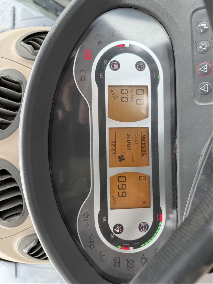 Traktor Fendt 1042 Vario Gen2 ProfiPlus: billede 11 Traktor Fendt 1042 Vario Gen2 ProfiPlus: billede 11