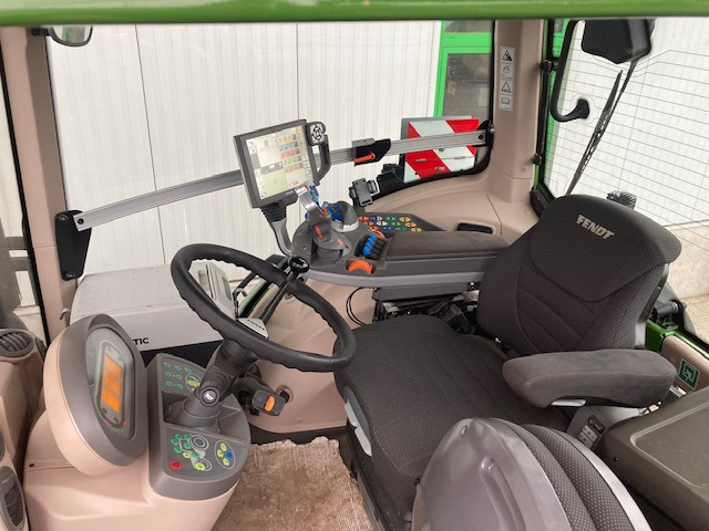 Fendt 828 Vario S4 Profi - Traktor: billede 4 Fendt 828 Vario S4 Profi - Traktor: billede 4