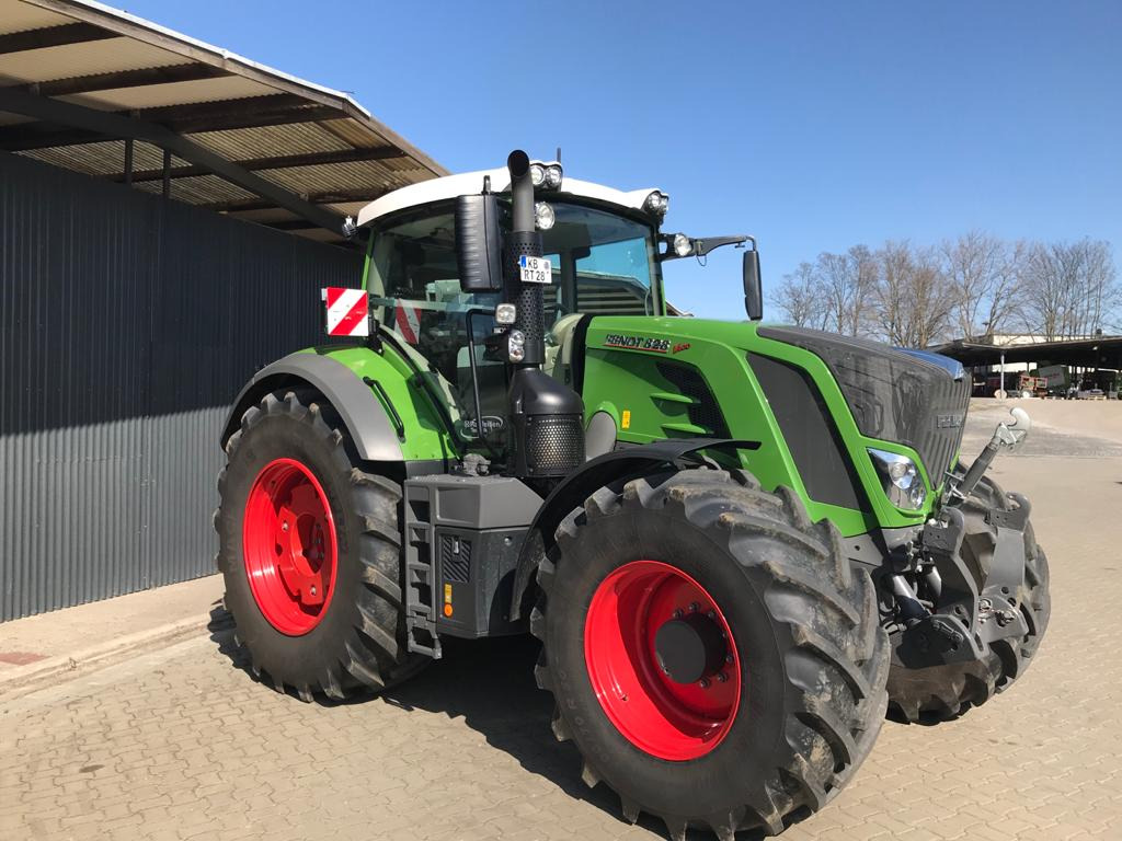 Fendt 828 Vario S4 Profi - Traktor: billede 3 Fendt 828 Vario S4 Profi - Traktor: billede 3