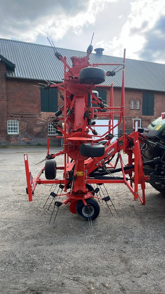 Kuhn GF8712 - Høvender: billede 4 Kuhn GF8712 - Høvender: billede 4