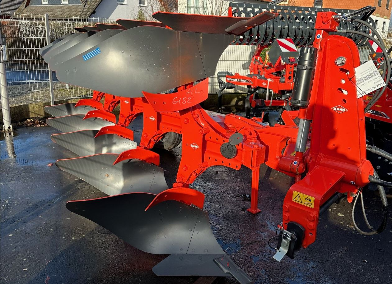 Kuhn MULTI-MASTER 123 5 (4E 1) - Plov: billede 1 Kuhn MULTI-MASTER 123 5 (4E 1) - Plov: billede 1
