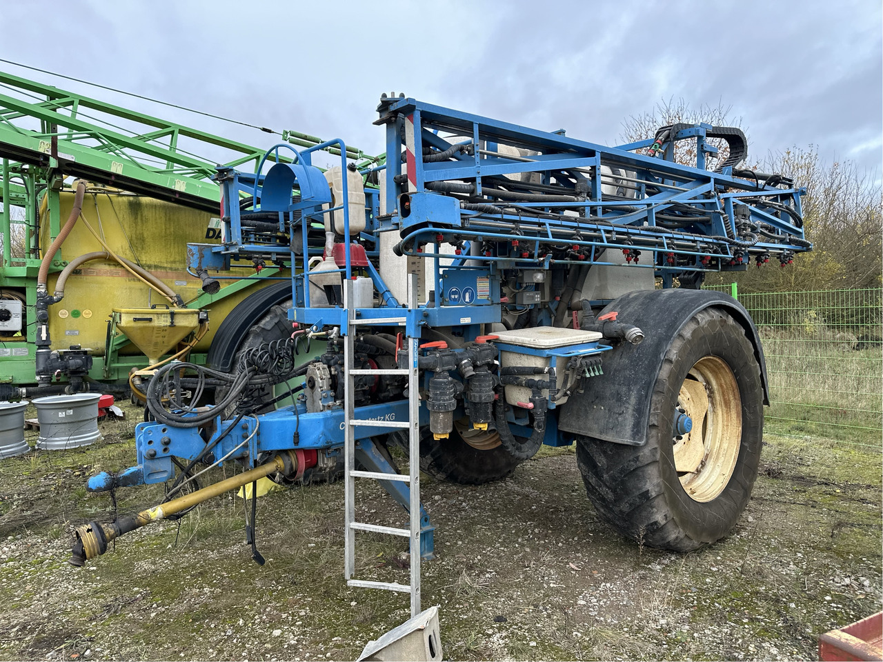Lemken Anhängespritze 30/27 - Liftsprøjte: billede 1 Lemken Anhängespritze 30/27 - Liftsprøjte: billede 1