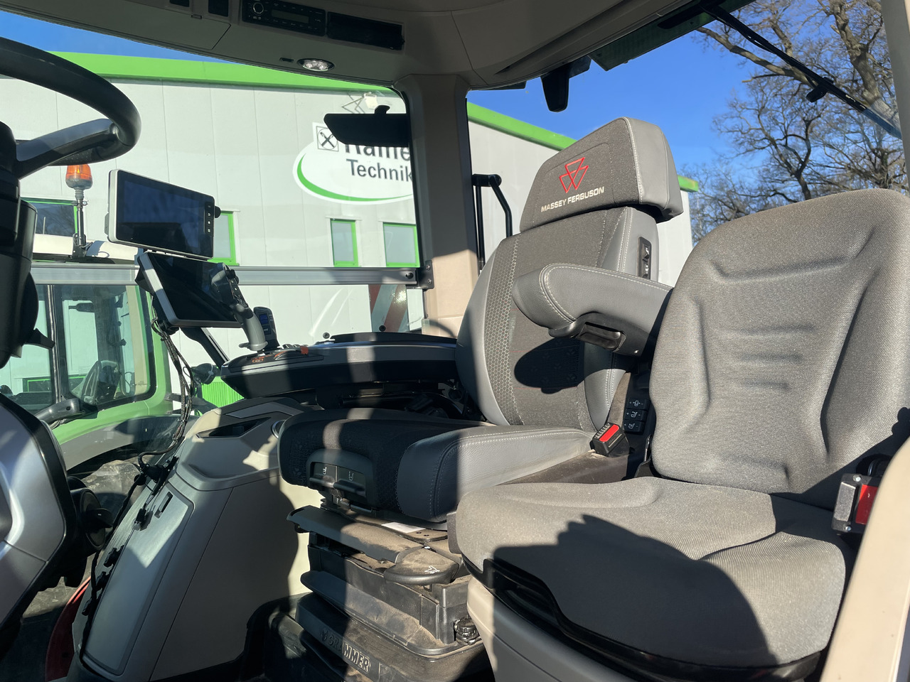 Massey Ferguson 8S.265 Dyna-VT EXCLUSIVE - Traktor: billede 3 Massey Ferguson 8S.265 Dyna-VT EXCLUSIVE - Traktor: billede 3