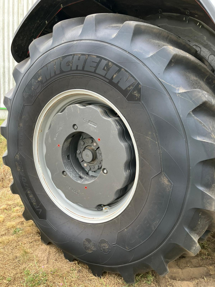 Massey Ferguson 8S.305 Dyna-VT EXCLUSIVE - Traktor: billede 4 Massey Ferguson 8S.305 Dyna-VT EXCLUSIVE - Traktor: billede 4