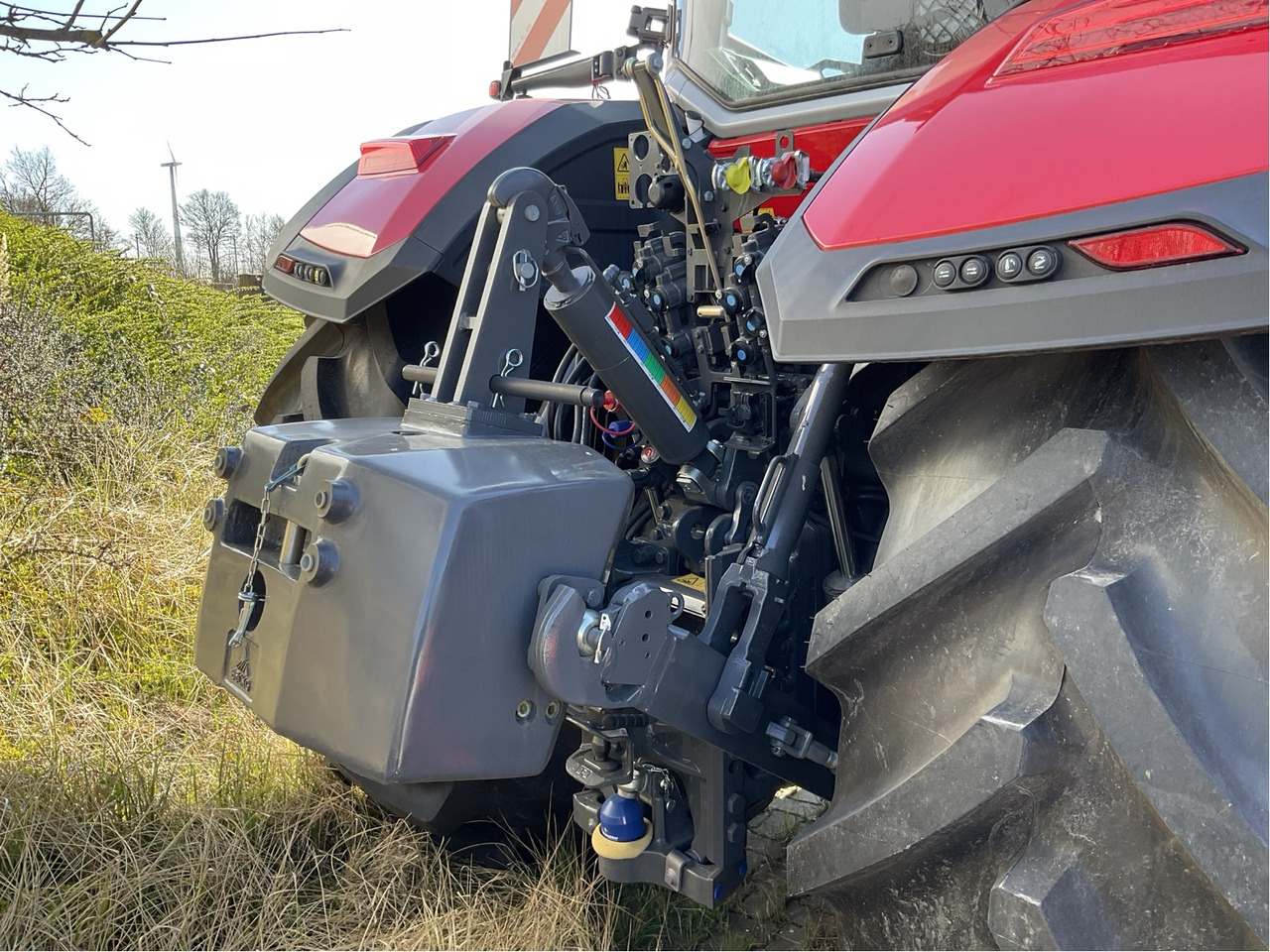 Massey Ferguson 8S.305 Dyna-VT EXCLUSIVE - Traktor: billede 3 Massey Ferguson 8S.305 Dyna-VT EXCLUSIVE - Traktor: billede 3