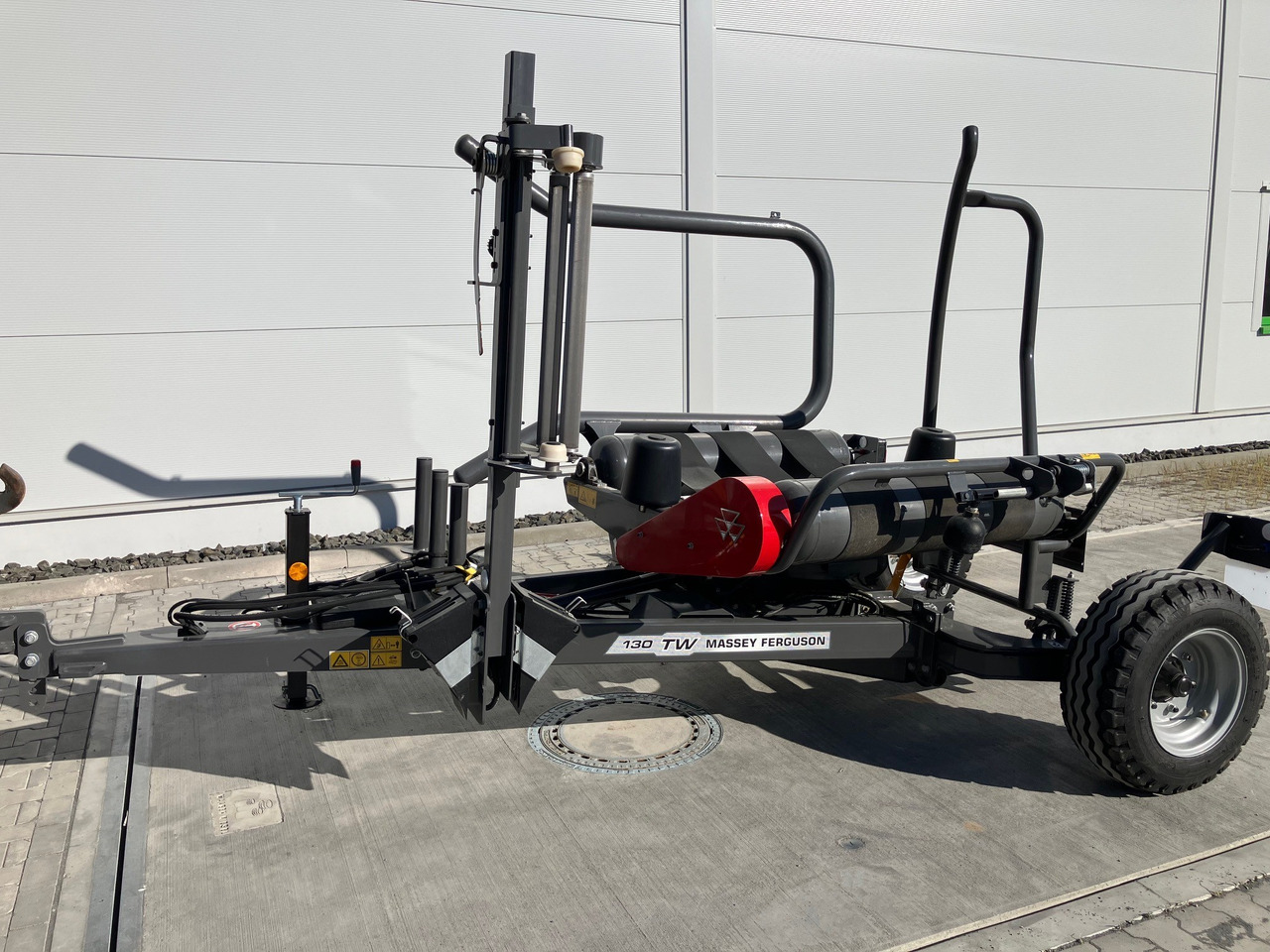 Massey Ferguson TW 130 - Udstyr til hø: billede 1 Massey Ferguson TW 130 - Udstyr til hø: billede 1