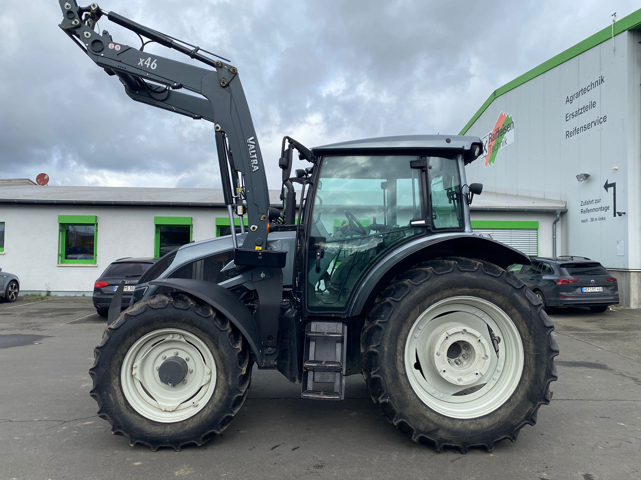 Valtra A 104 MH4 - Traktor: billede 1 Valtra A 104 MH4 - Traktor: billede 1