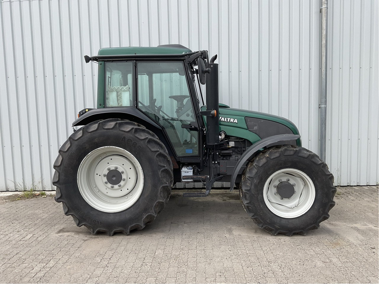 Valtra A 93 - Traktor: billede 1 Valtra A 93 - Traktor: billede 1