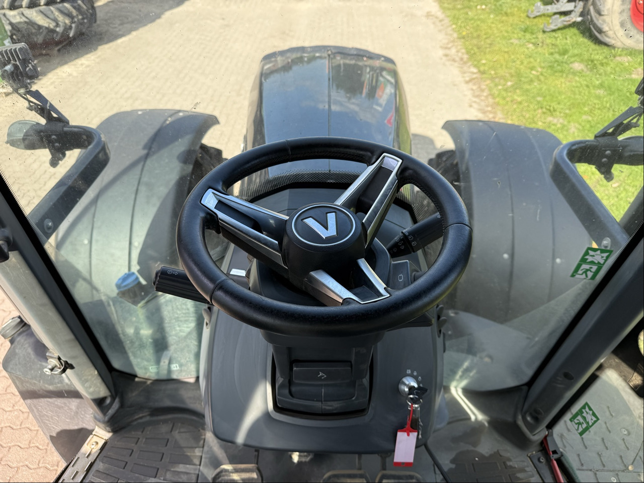 Valtra T 235 Direct - Traktor: billede 2 Valtra T 235 Direct - Traktor: billede 2