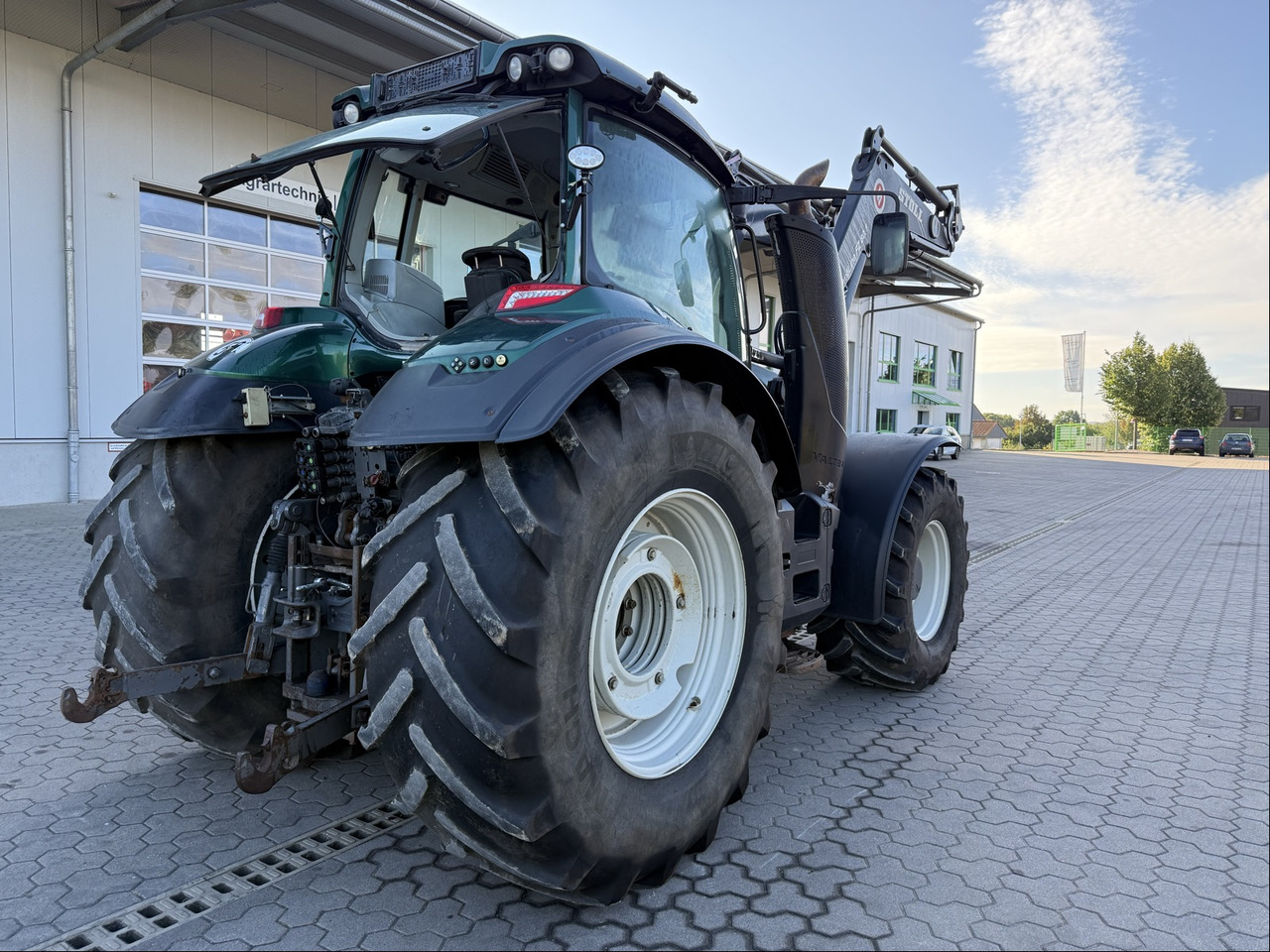 Valtra T194 Versu - Traktor: billede 3 Valtra T194 Versu - Traktor: billede 3