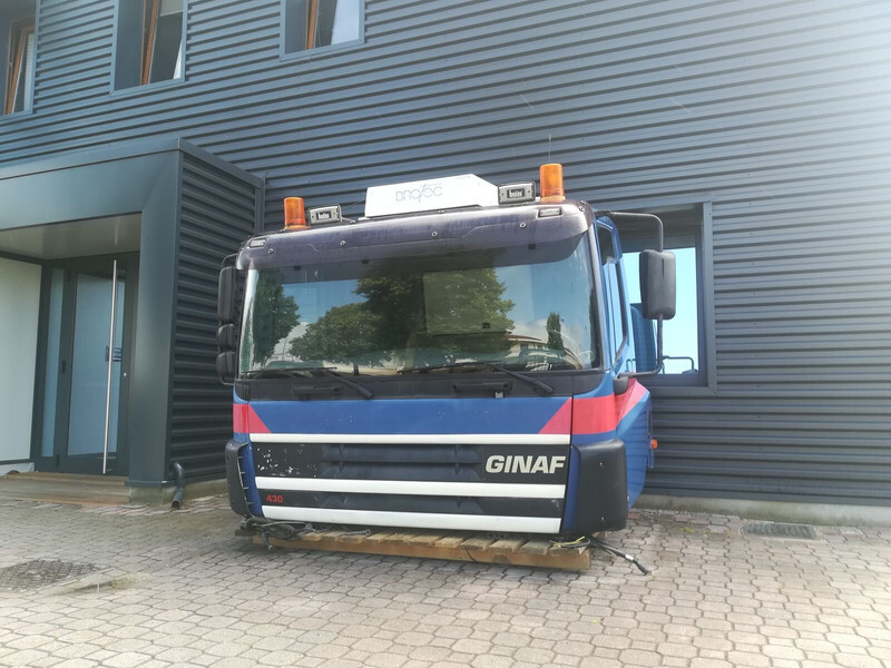 DAF CF65 CF75 CF85 Euro 3 - Førerhus og interiør for Lastbil: billede 3 DAF CF65 CF75 CF85 Euro 3 - Førerhus og interiør for Lastbil: billede 3