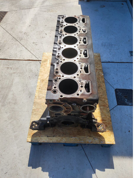 Scania - Motor blok for Lastbil: billede 5 Scania - Motor blok for Lastbil: billede 5
