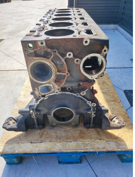 Scania - Motor blok for Lastbil: billede 2 Scania - Motor blok for Lastbil: billede 2