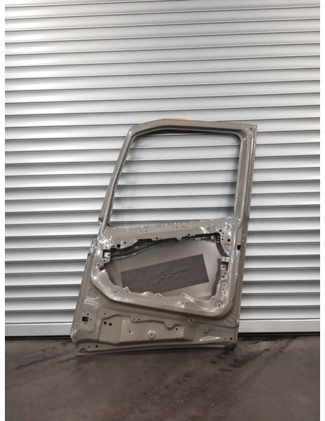 Volvo RIGHT SIDE (RH) NAKED - BARE - Dør og reservedele for Lastbil: billede 2 Volvo RIGHT SIDE (RH) NAKED - BARE - Dør og reservedele for Lastbil: billede 2