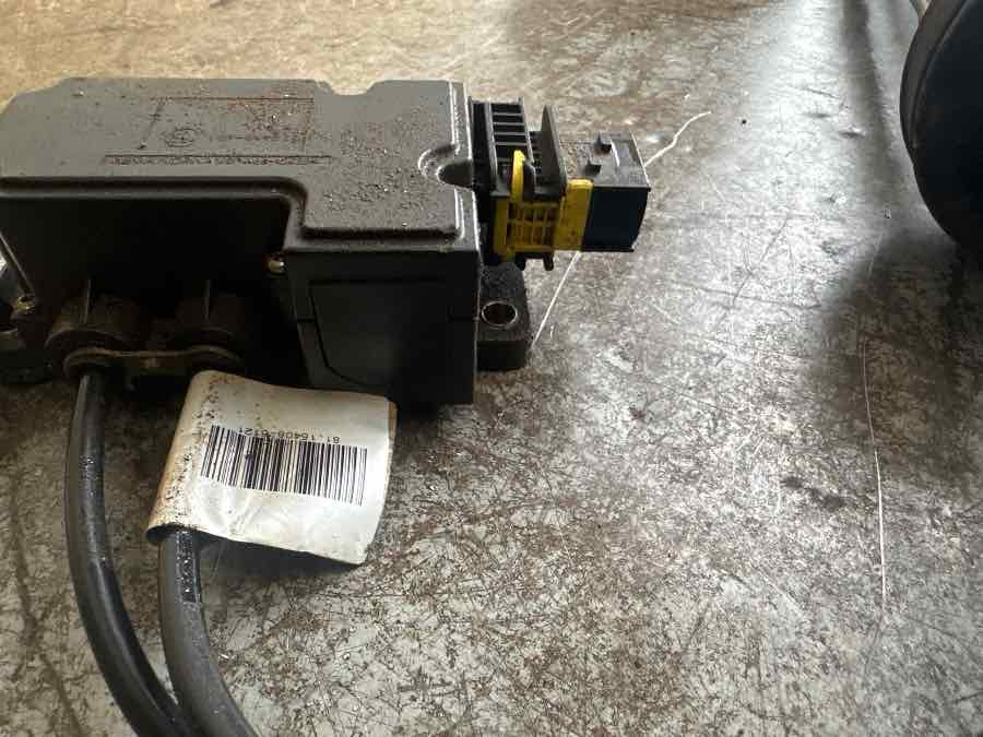 MAN ADBLUE LEVER 81.15408-6102 - AdBlue tank for Lastbil: billede 2 MAN ADBLUE LEVER 81.15408-6102 - AdBlue tank for Lastbil: billede 2