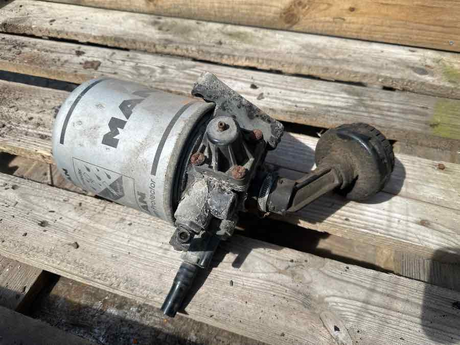 MAN AIR DRYER 81.52102-6209 - Bremseventil for Lastbil: billede 2 MAN AIR DRYER 81.52102-6209 - Bremseventil for Lastbil: billede 2