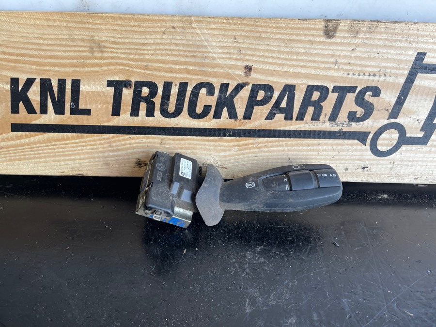 MERCEDES GEAR LEVER A0095452124 - Førerhus og interiør for Lastbil: billede 1 MERCEDES GEAR LEVER A0095452124 - Førerhus og interiør for Lastbil: billede 1