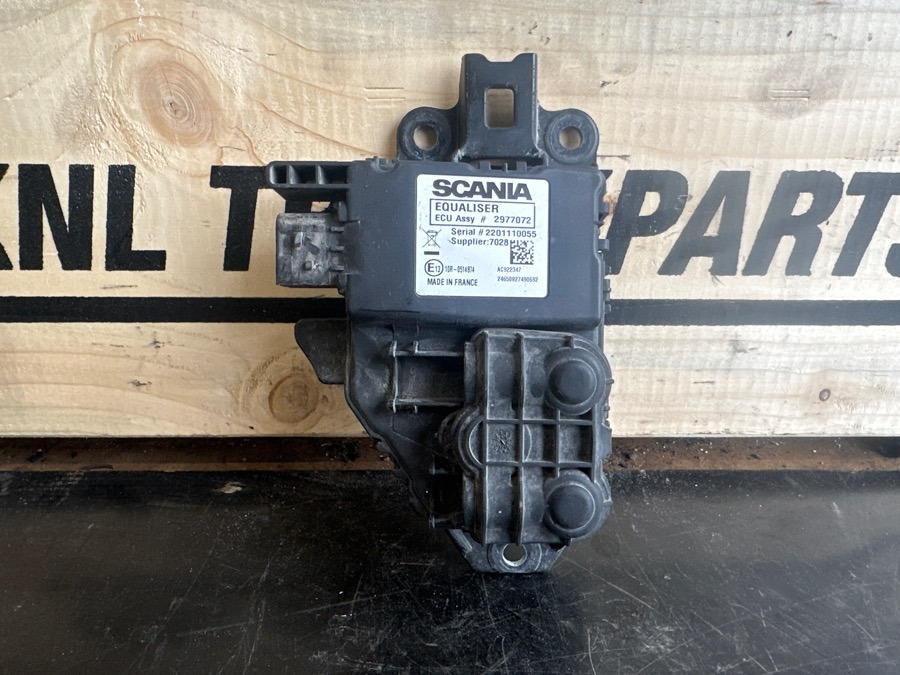 SCANIA BATTERY EQUALISER 2977072 - Elektrisk system for Lastbil: billede 2 SCANIA BATTERY EQUALISER 2977072 - Elektrisk system for Lastbil: billede 2