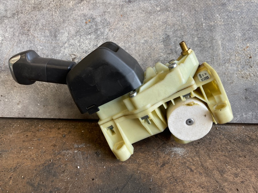 SCANIA HAND CONTROL UNIT 2301821 - Førerhus og interiør for Lastbil: billede 1 SCANIA HAND CONTROL UNIT 2301821 - Førerhus og interiør for Lastbil: billede 1