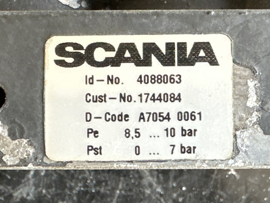 SCANIA V107 VALVE BLOCK  1744084 - Bremseventil for Lastbil: billede 3 SCANIA V107 VALVE BLOCK  1744084 - Bremseventil for Lastbil: billede 3