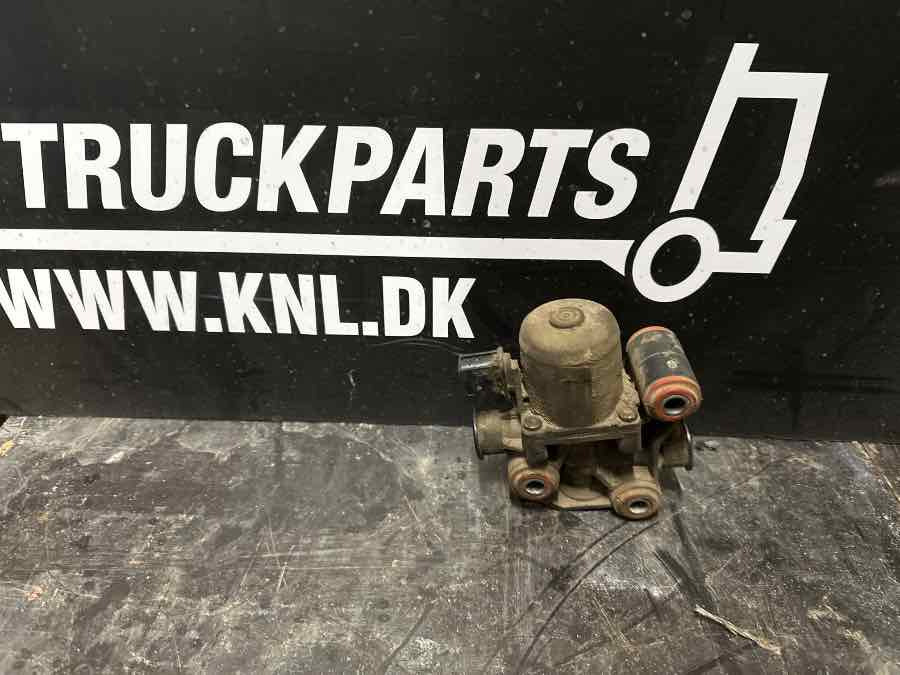 SCANIA VALVE 2125646 - Bremseventil for Lastbil: billede 1 SCANIA VALVE 2125646 - Bremseventil for Lastbil: billede 1