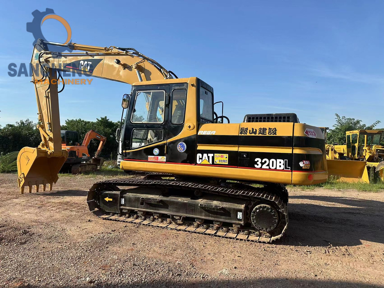 CATERPILLAR 320B - Bæltegravemaskine: billede 1 CATERPILLAR 320B - Bæltegravemaskine: billede 1