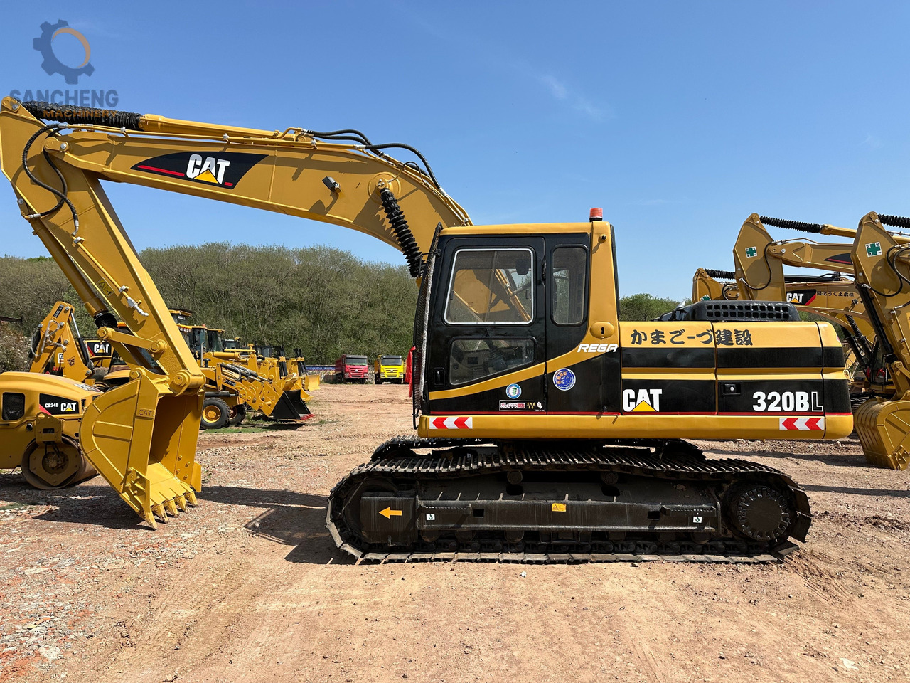 CATERPILLAR 320BL - Bæltegravemaskine: billede 1 CATERPILLAR 320BL - Bæltegravemaskine: billede 1