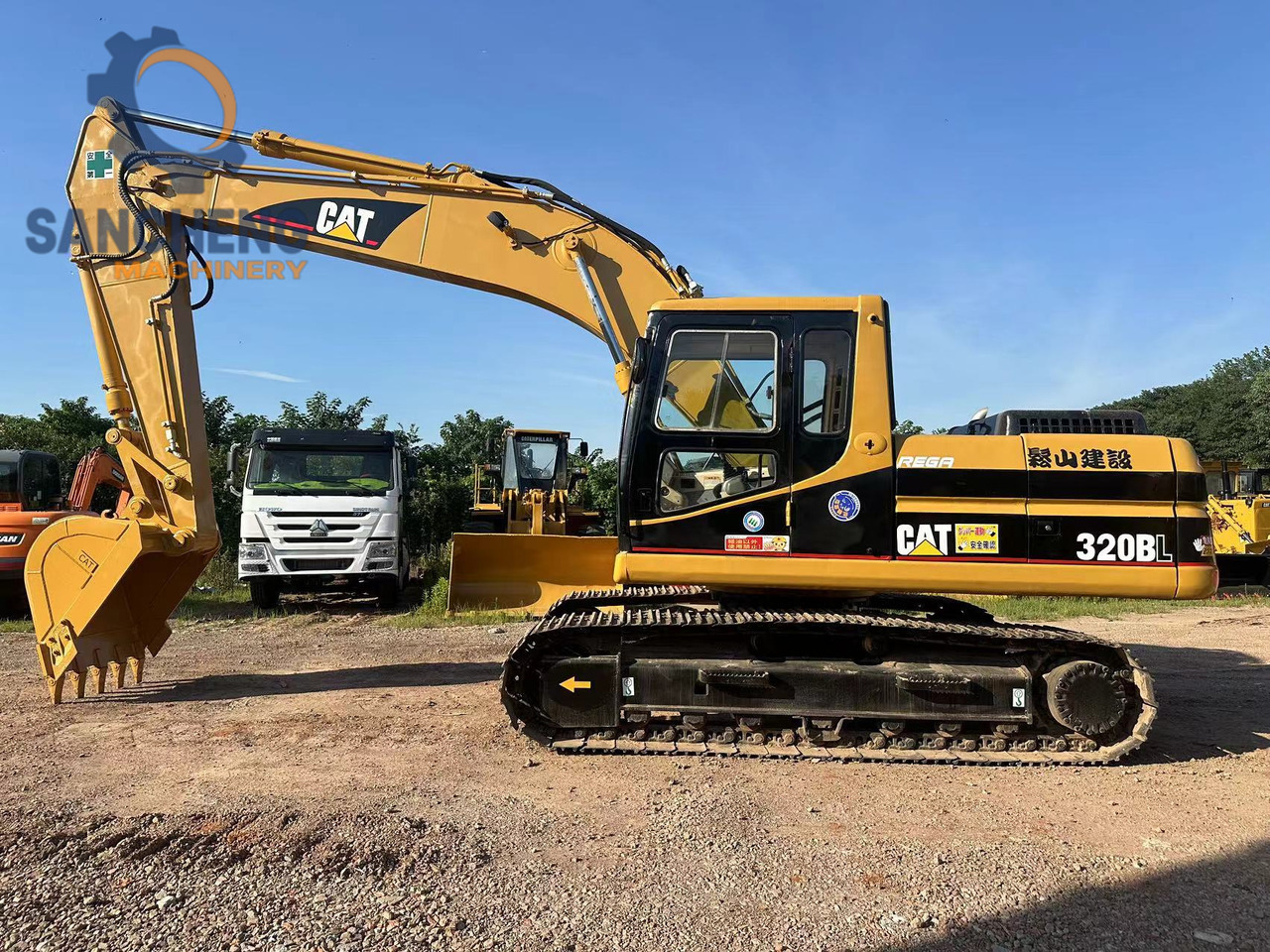 CATERPILLAR 320BL - Bæltegravemaskine: billede 1 CATERPILLAR 320BL - Bæltegravemaskine: billede 1